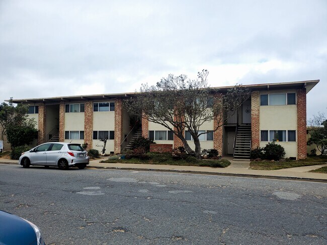 Exterior building front - 340 Esplanade Ave