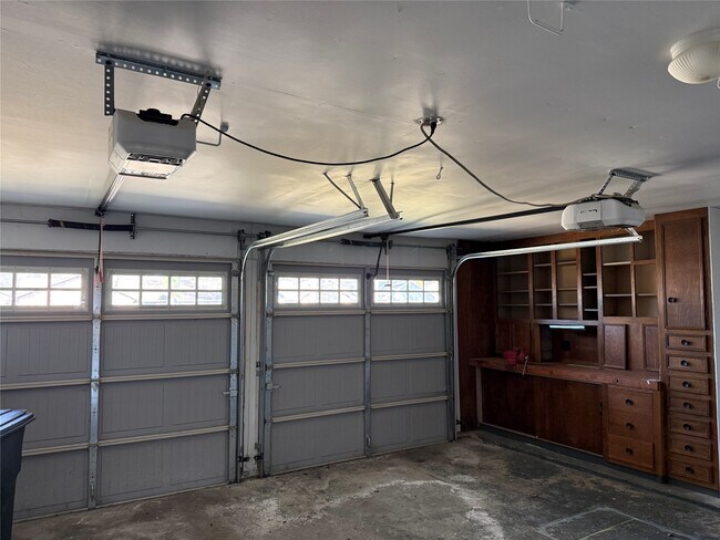 Building Photo - 13726 Rampchester Ln