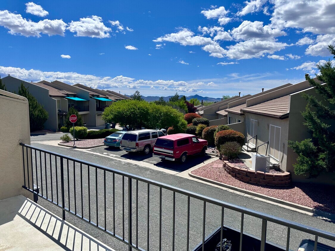 Building Photo - 11456 N Fairway Dr