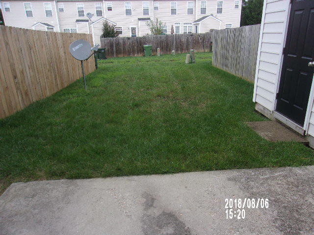Building Photo - Eastern Henrico Townhome - 3 BR and 2 1/2 ...