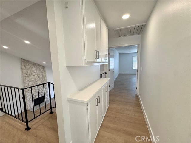 Building Photo - 9872 Kings Canyon Dr