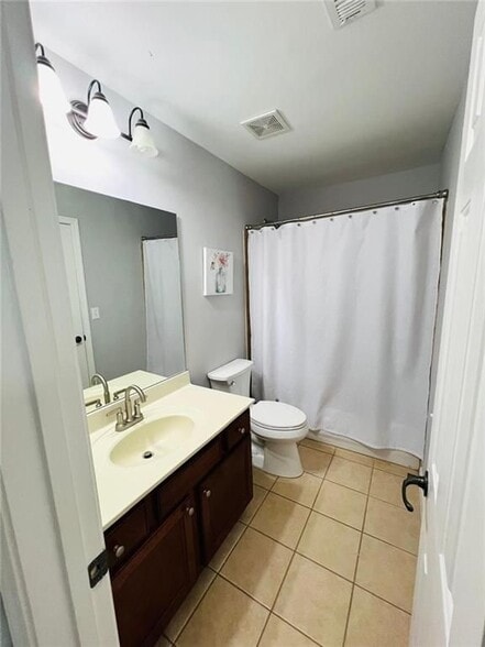 Building Photo - 7437 Fireside Ln