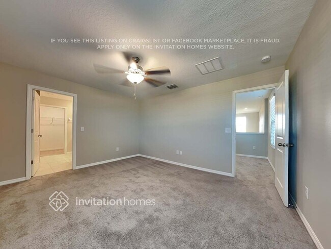 Building Photo - 15614 Greenleaf Bay St