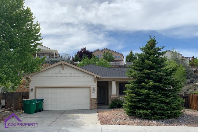 Building Photo - 1024 Westcreek Ln