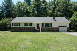 Building Photo - Must See Ranch Single Family Home