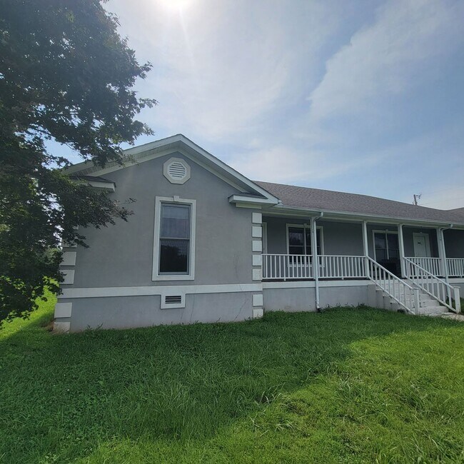 Building Photo - 3919 Old Smithville Rd