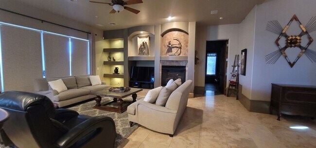 Building Photo - FURNISHED Single Family Home-RATE DISPLAYED IS FOR WINTER SEASON