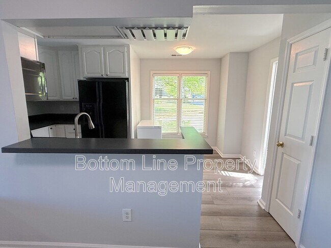 Building Photo - 9031 J M Keynes Dr