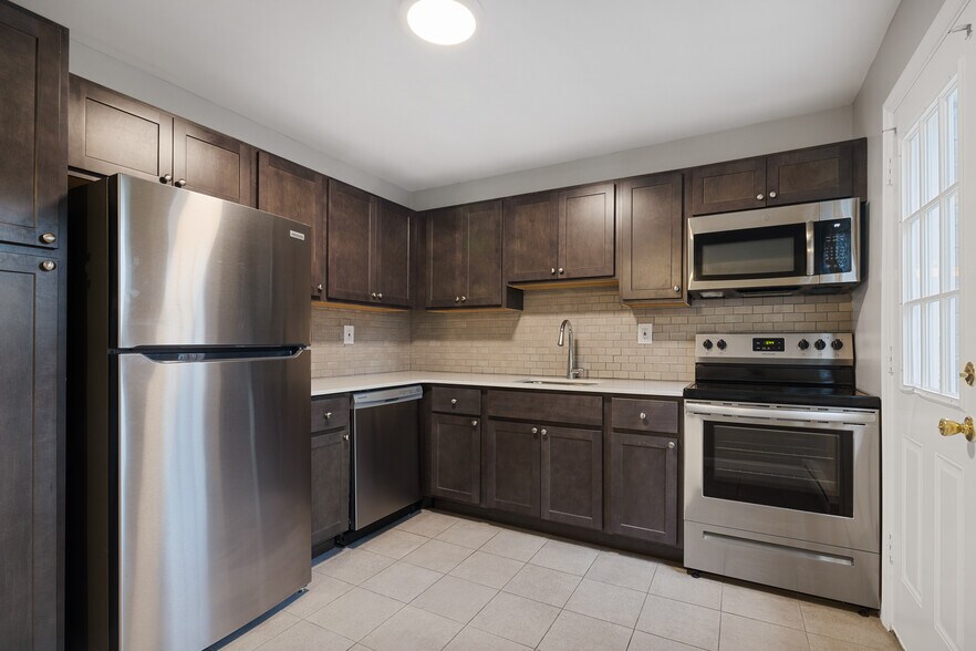 Birchview Gardens 163 Birchview Dr Piscataway NJ 08854 Apartment Finder