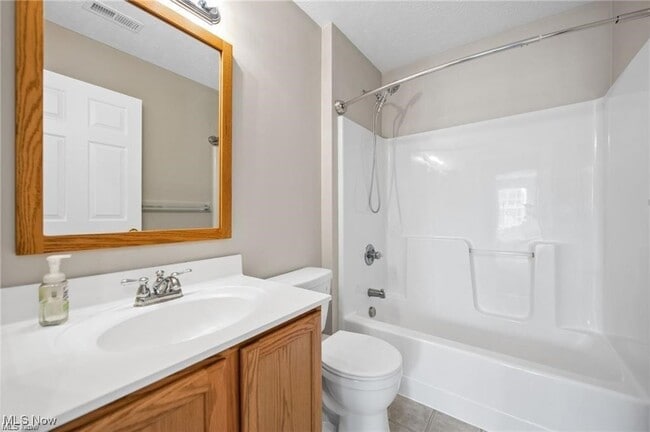 Building Photo - 7419 Meadow Brooke Way
