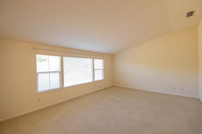 Building Photo - Beautiful home in Bailey Ranch!