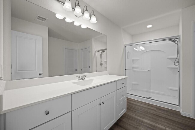 Building Photo - 305 Redfish Ln