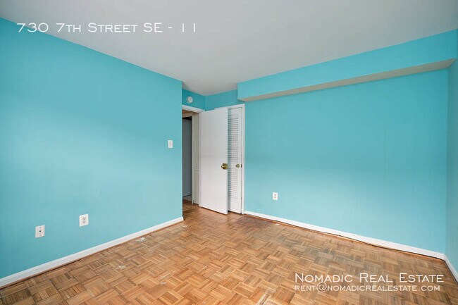 Building Photo - 730 7th St SE