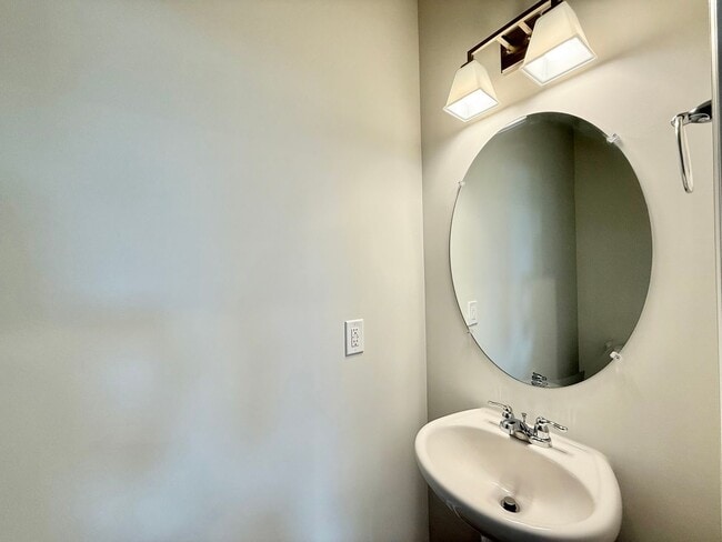 Building Photo - Stunning End Unit New Construction 3BD, 3....