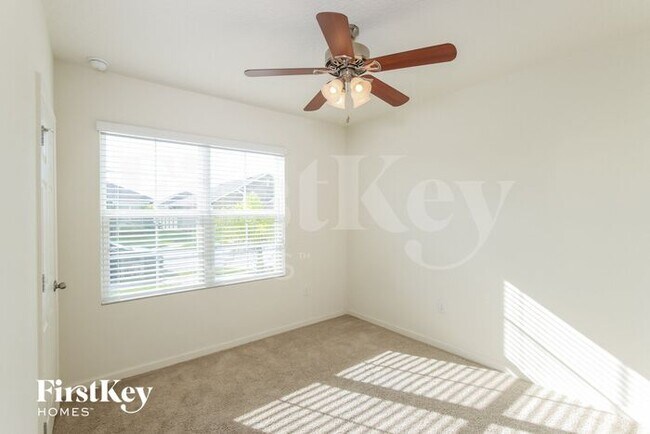 Building Photo - 980 Newton Cir
