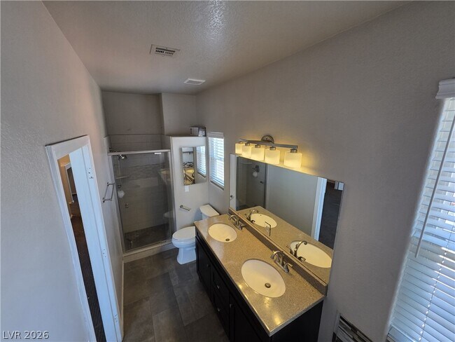 Building Photo - 2275 Ramsgate Dr