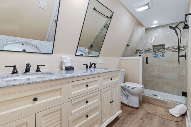 Building Photo - 123 Ferdinand Ave