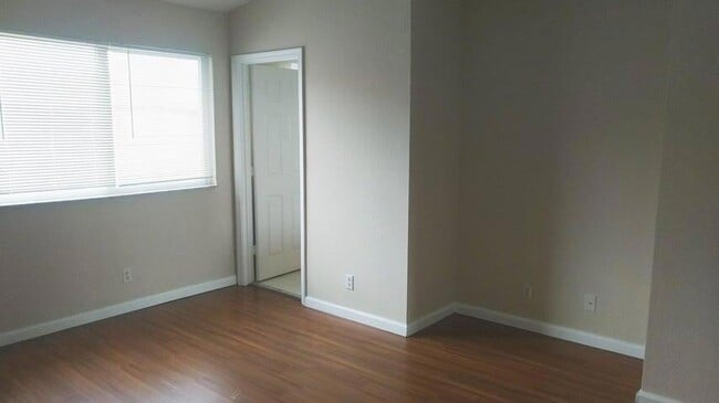 Building Photo - 8052 Big Pine Way