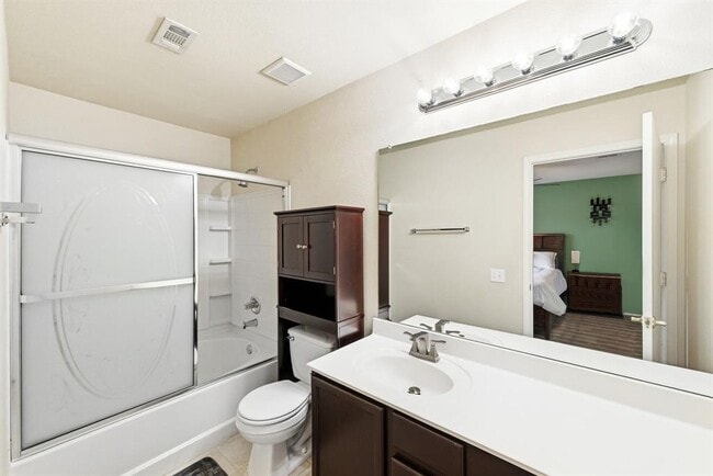 Building Photo - 1905 Espino Cove