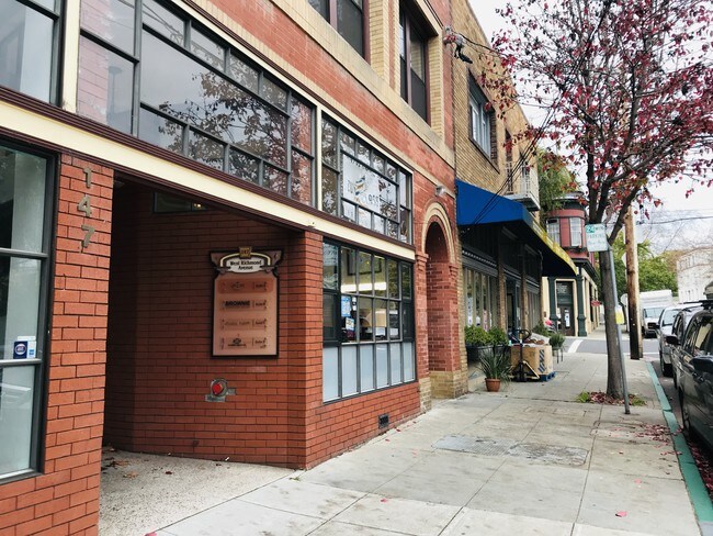 Building Photo - 149 W Richmond Ave