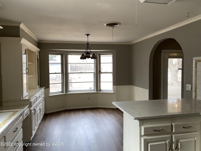 Building Photo - 3730 Rutson Dr