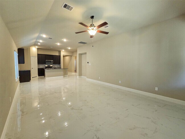 Building Photo - 20230 Rainflower Bay Ln