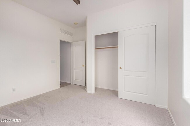 Building Photo - 12526 W Bird Ln