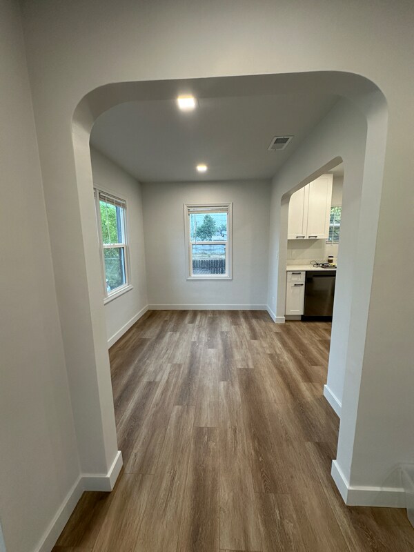 Building Photo - 2030 S 400 E