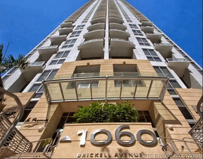 Building Photo - 1060 Brickell Ave