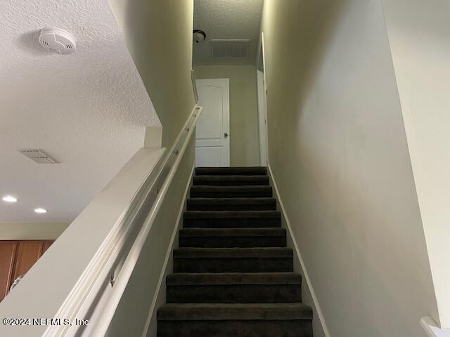 Building Photo - 1500 Calming Water Dr