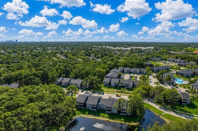 Building Photo - 1400 Gandy Blvd N