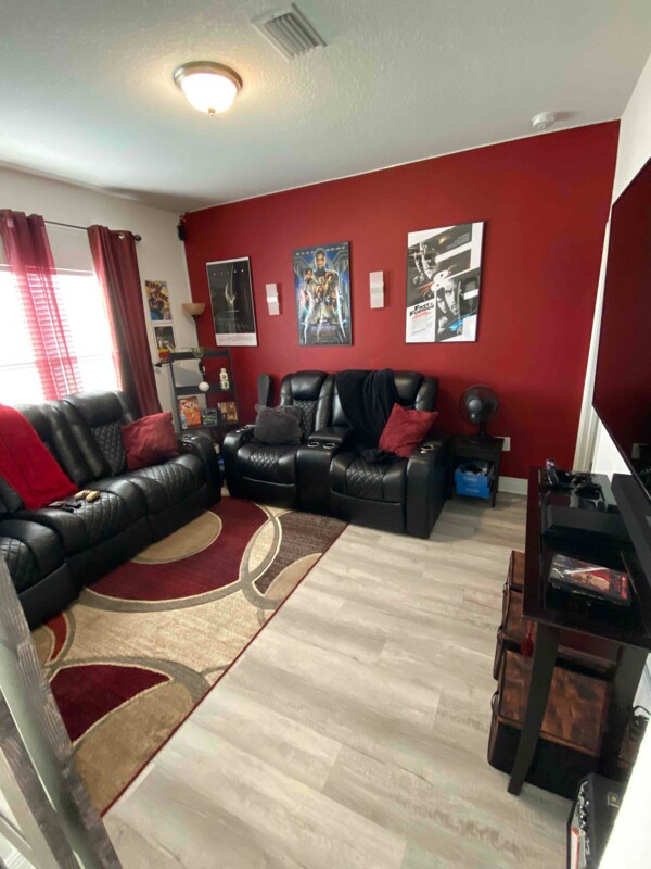 Building Photo - 5747 Periwinkle Ln