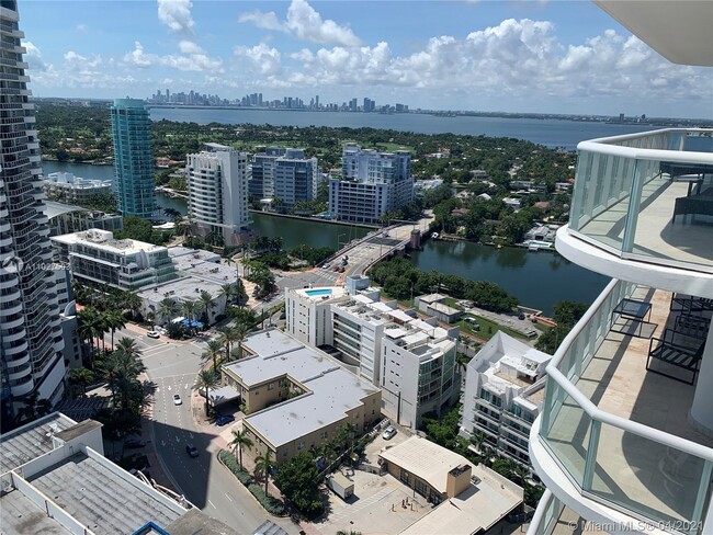 Building Photo - 6365 Collins Ave