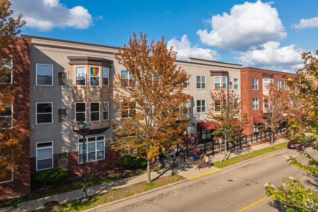 Building Photo - Selby Grotto
