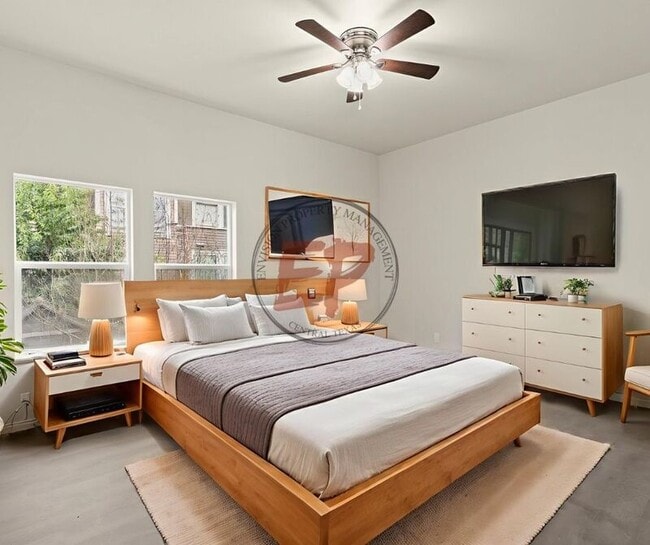 Building Photo - 2208 Gorman Ave