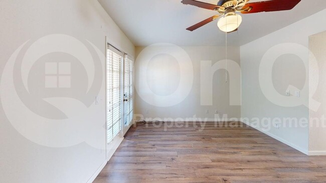 Building Photo - 6238 N 30th Pl