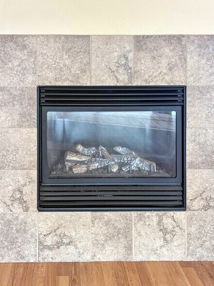 Building Photo - 403 Bannock St