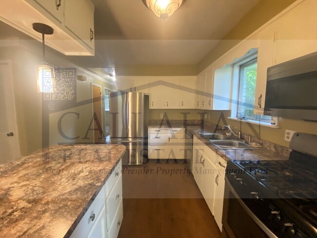 Building Photo - NLR 3 Bedroom Home