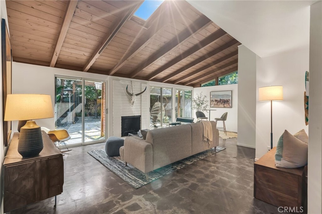 Building Photo - 2518 Pearson Ave