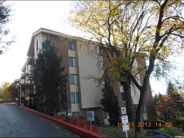 Primary Photo - 1032 E 400 S