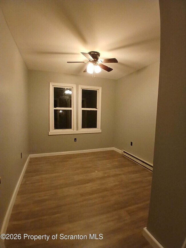 Building Photo - 47 E Parker St