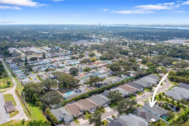 Building Photo - 26 Concord Dr