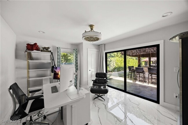 Building Photo - 1890 Oakes Blvd