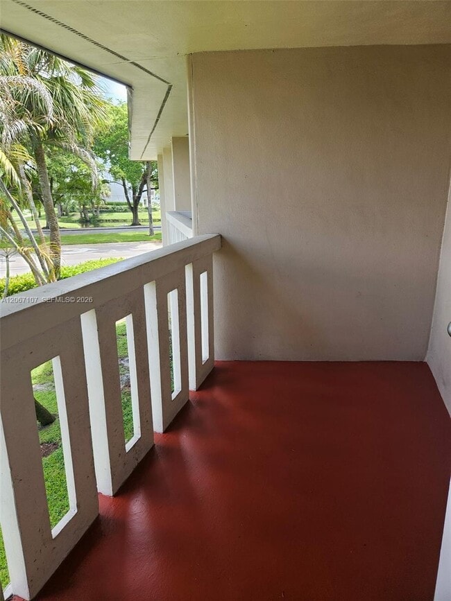 Building Photo - 7470 Miami Lakes Dr