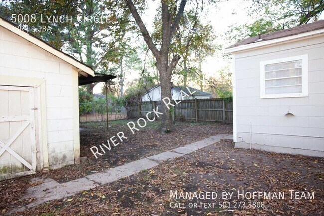Building Photo - 5008 Lynch Dr