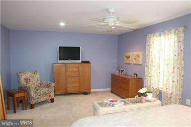 Building Photo - 509 Redland Blvd