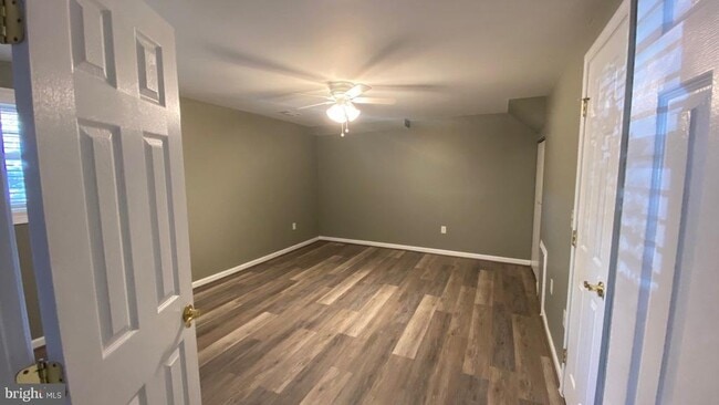 Building Photo - 1524 Marlborough Ct