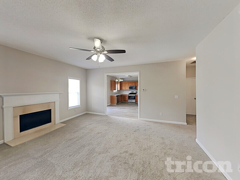 Building Photo - 232 Hillcrest Dr