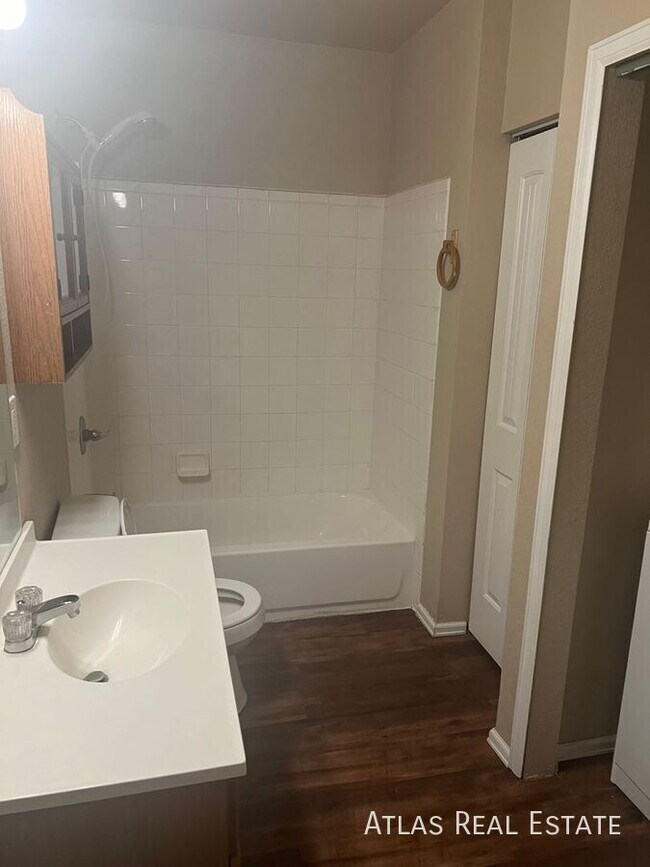 Building Photo - 236 W Iowa Ave