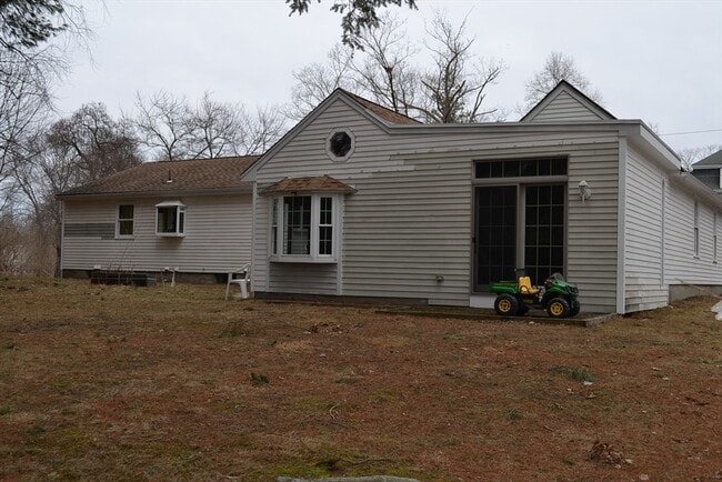 Building Photo - 41 Depot St